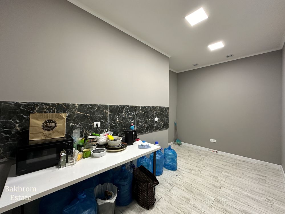 Офис в аренду, комната 23 м². Ганга м. Гафура Гуляма