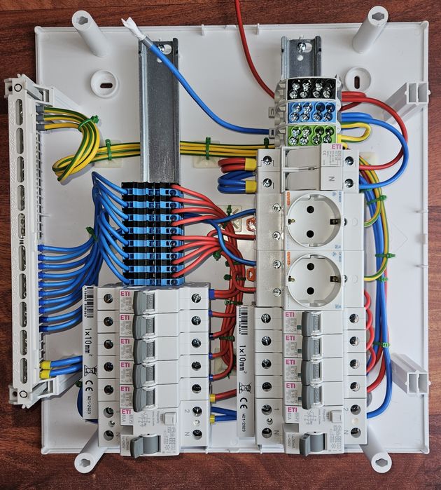 Electrician autorizat  ANRE, execut depanări, tablouri electrice!
