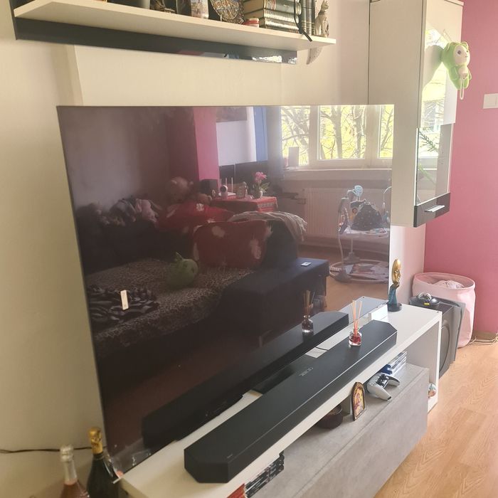 Vând televizor Premium Samsung S95C 77” – OLED 4K – ediție 2023