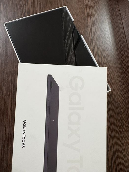 Vând tabletă Samsung