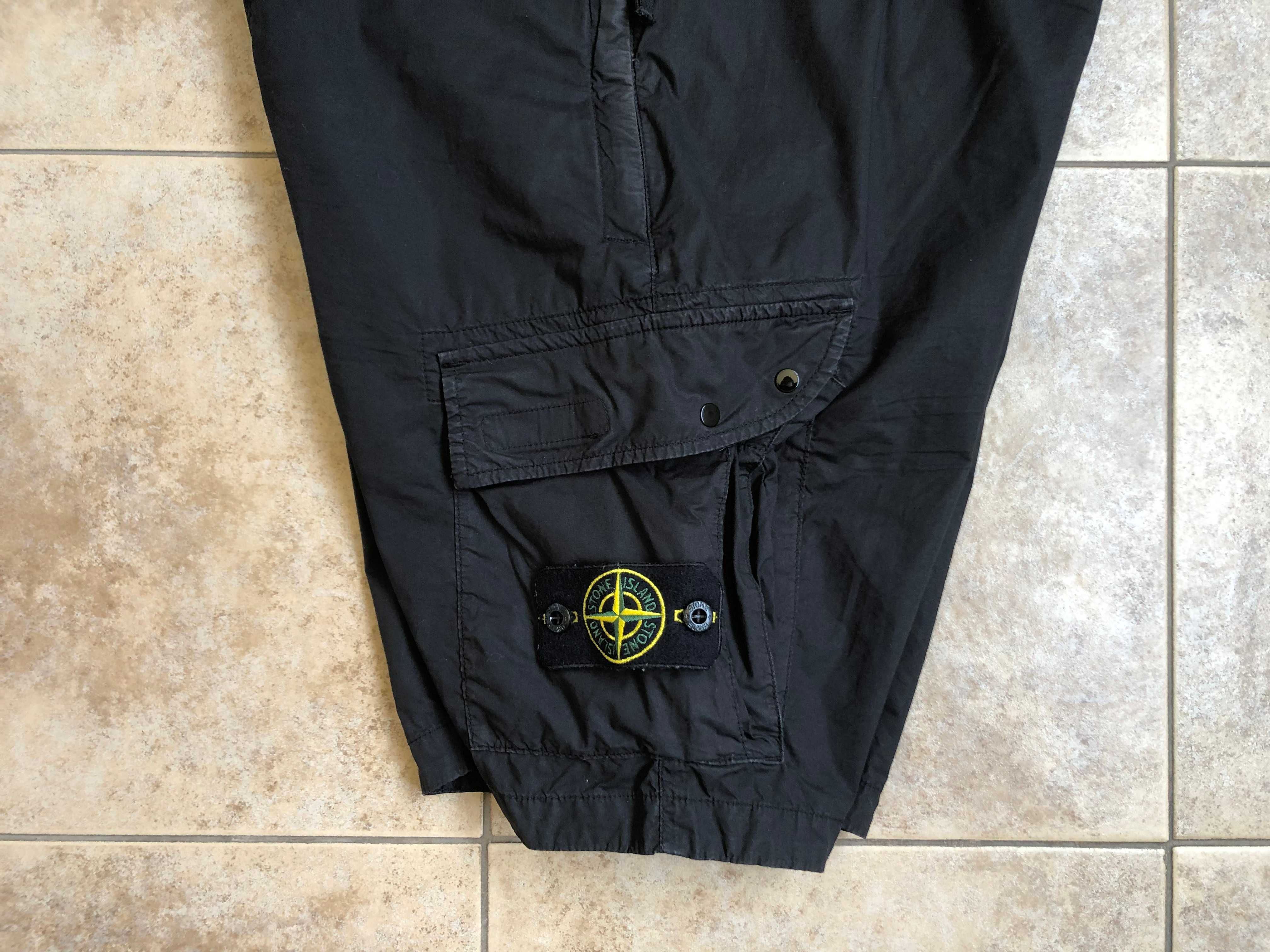 Stone Island къси панталони W31