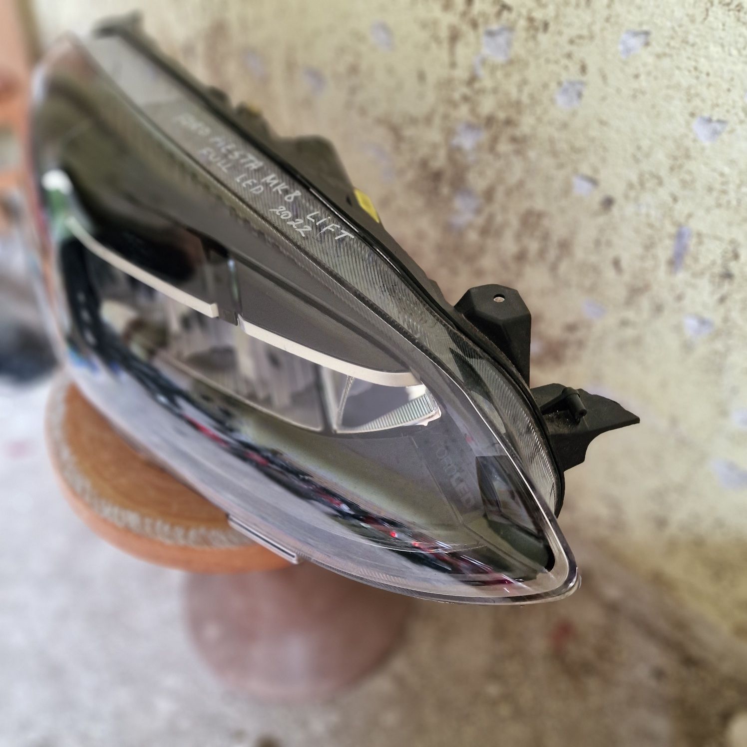 Ford Fiesta MK8 lift full led 2022 десен фар
