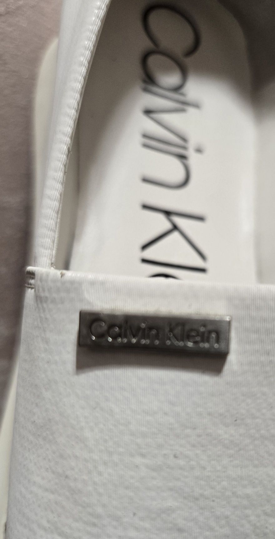 Обувки маркови Calvin Klein