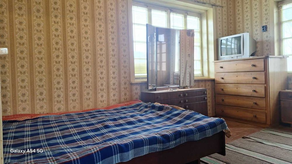 Къща в близост до магистрала Хемус !