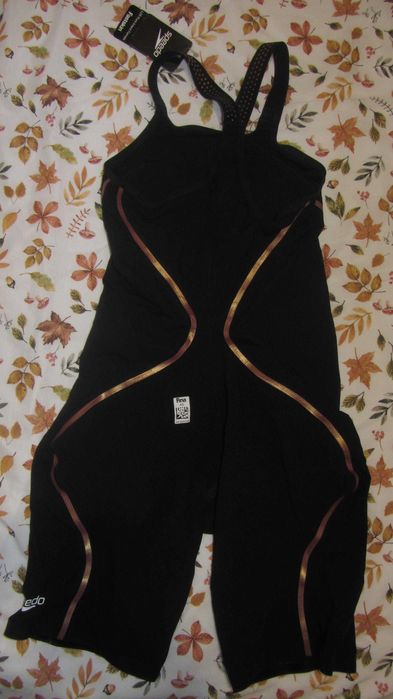 Нов SPEEDO Fastskin LZR PURE INTENT Closedback размер 30