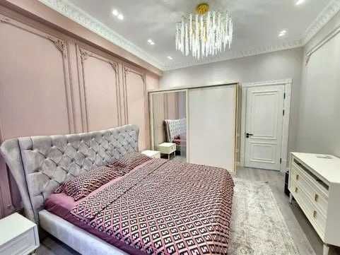 Продается свежая 4ком квартира в центре города Парк Бабур, Ойбек метро