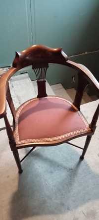 Antic scaun vechi model deosebit