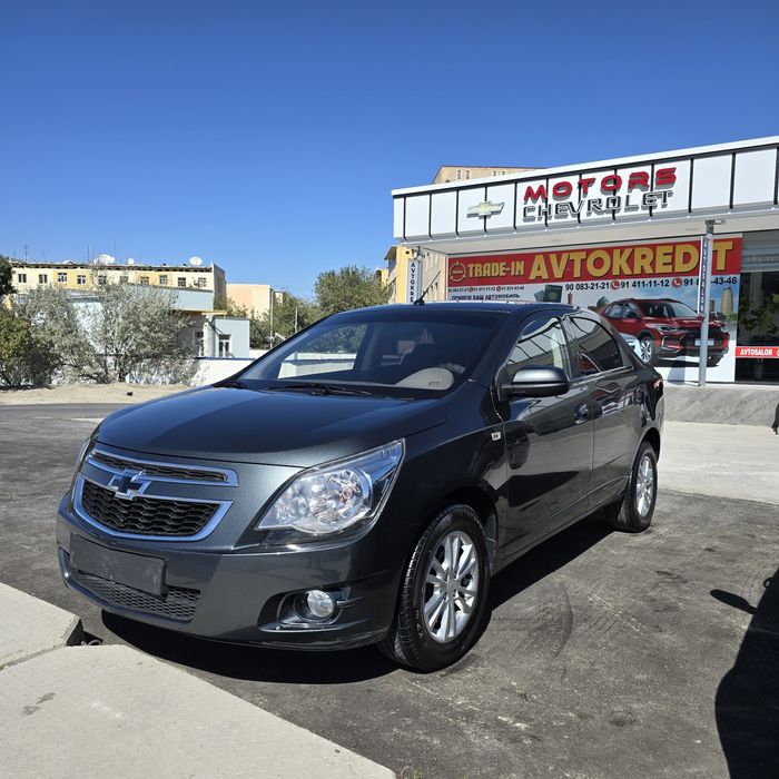 Кобальт ат сотилади