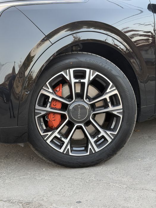 Lync co 900 Sotuvda 2.0Turbo