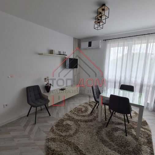 Дава се под наем Двустаен апартамент в Варна, Център - 64 кв.м за 663 € - Снимка #1