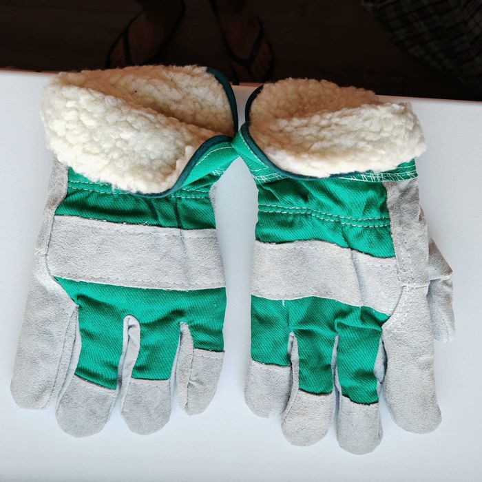 Зимние рабочие перчатки