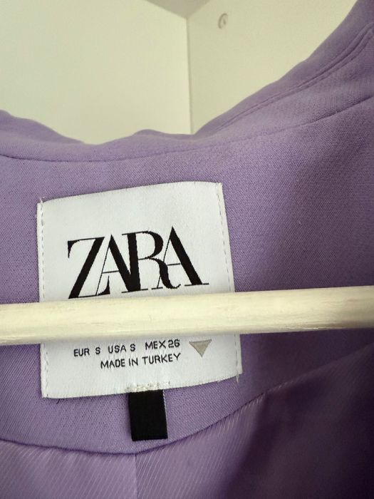 Страхотен комплект на ZARA от 2части