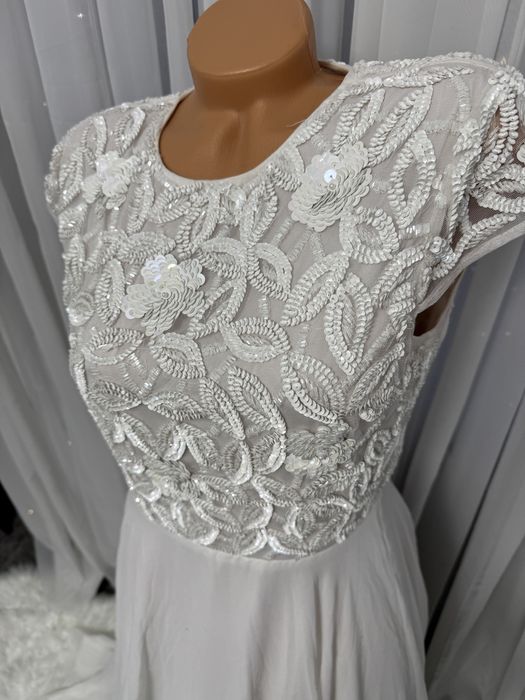 Rochie mireasa marimea 40