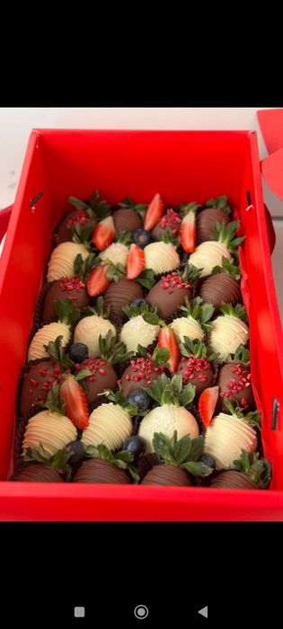 Клубника в шоколаде Дубайский шоколад Подарок до 24-00