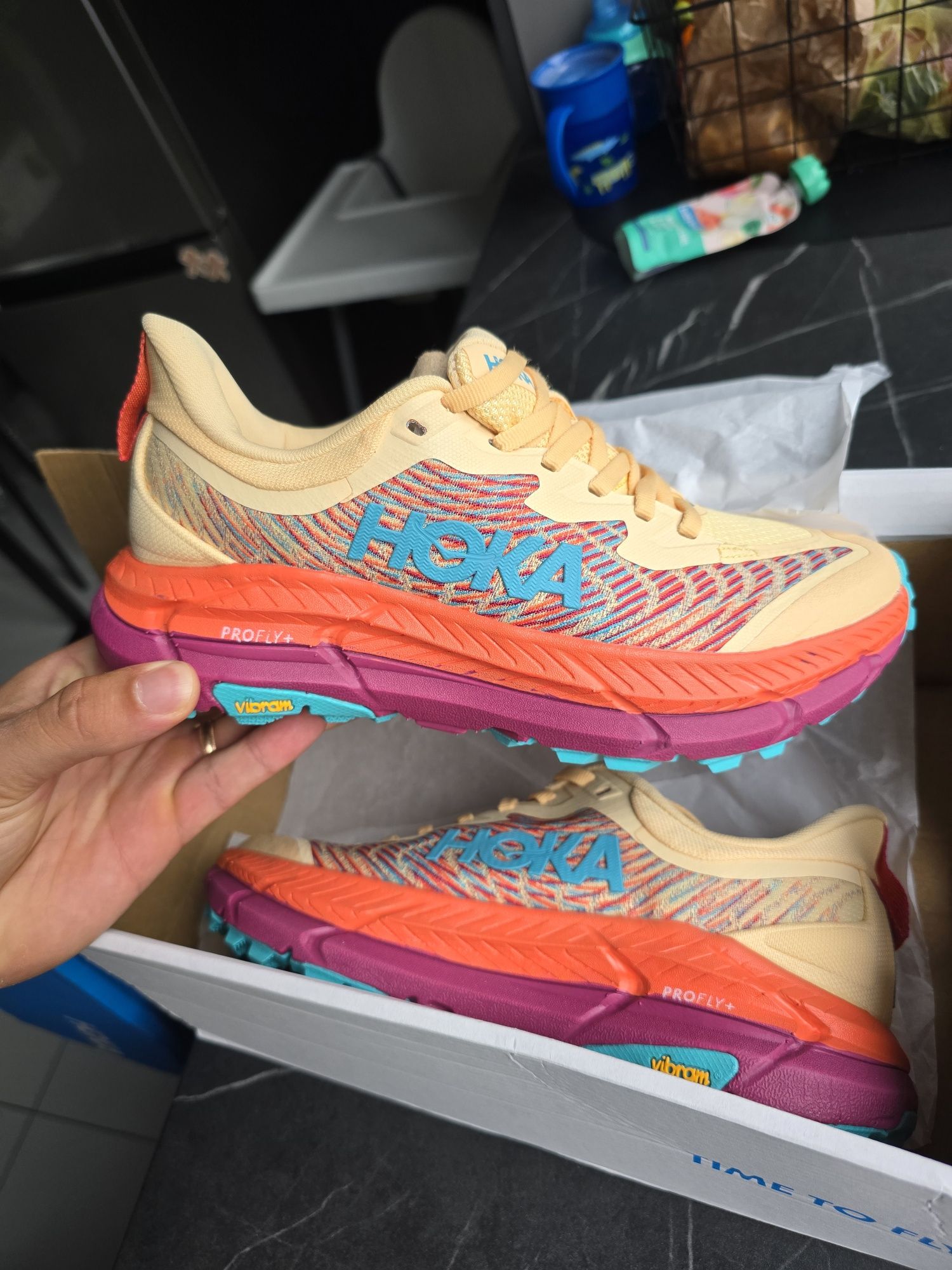 Hoka mafate speed 4  38 2/3