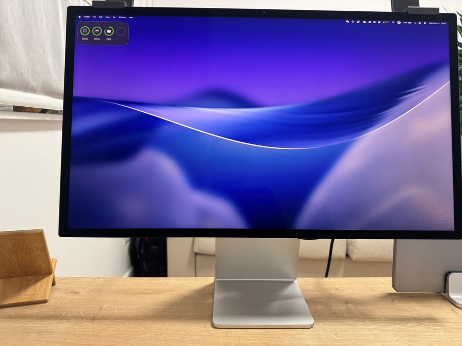 Monitor Apple Studio Display 27", 5K Retina, Standard Glass, Argintiu