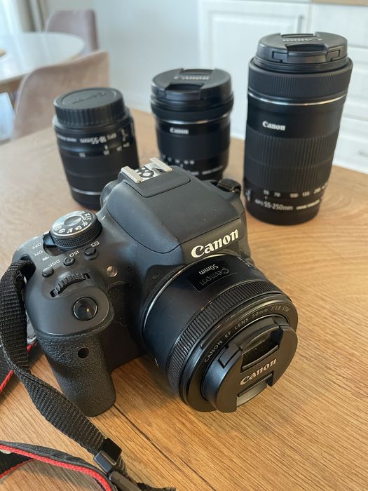Canon 750D + 4 обектива