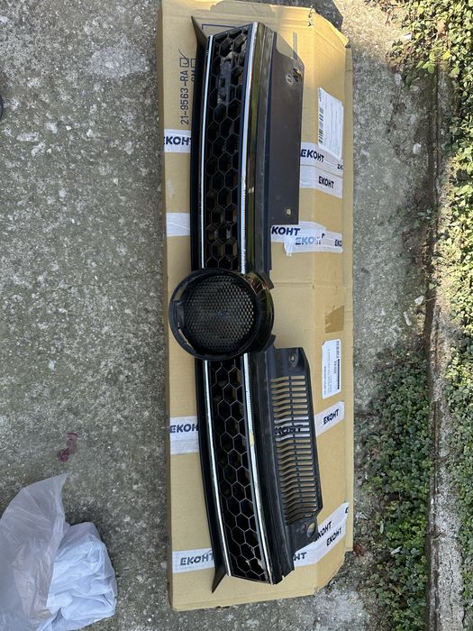 Решетка VW GOLF 6