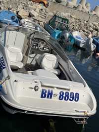 Яхта Bayliner Capri