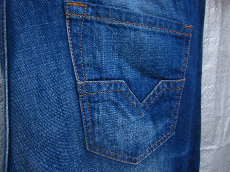Blugi (jeans) DIESEL Larkee Pantalon