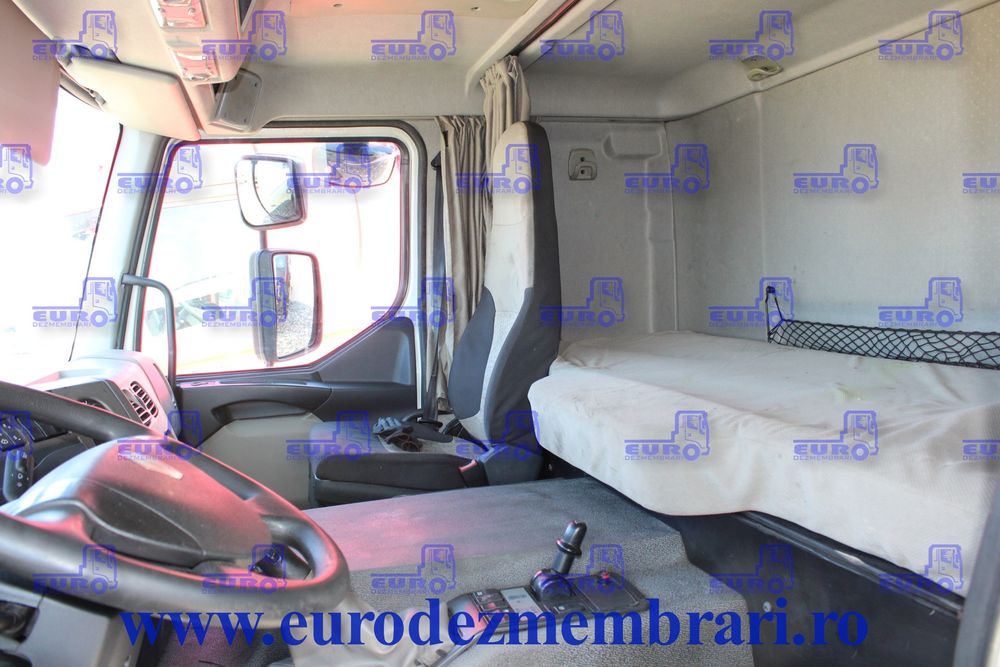 cabina renault premium sleeper cab l2h1