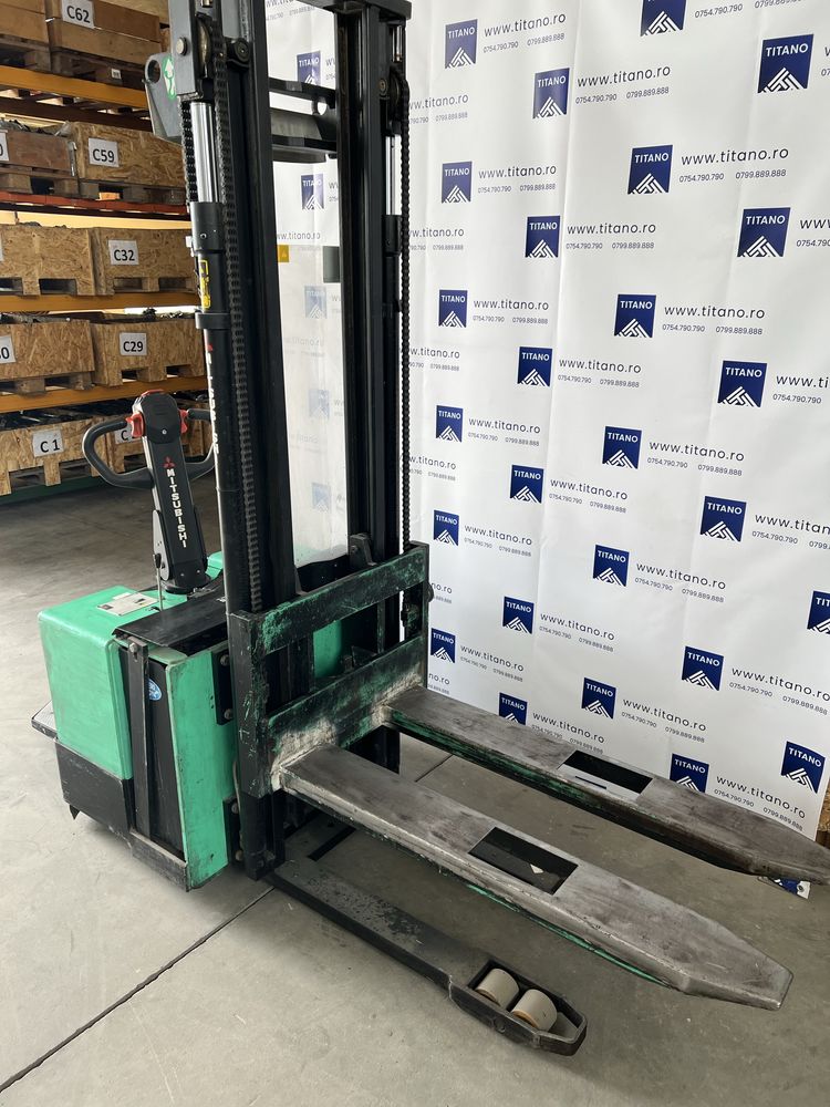Liza transpalet electric Mitsubishi ridicare 2.9Metri