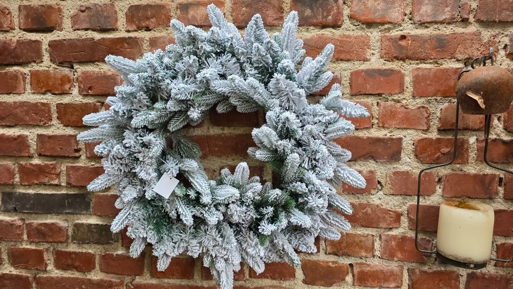 Coronita Brad Craciun