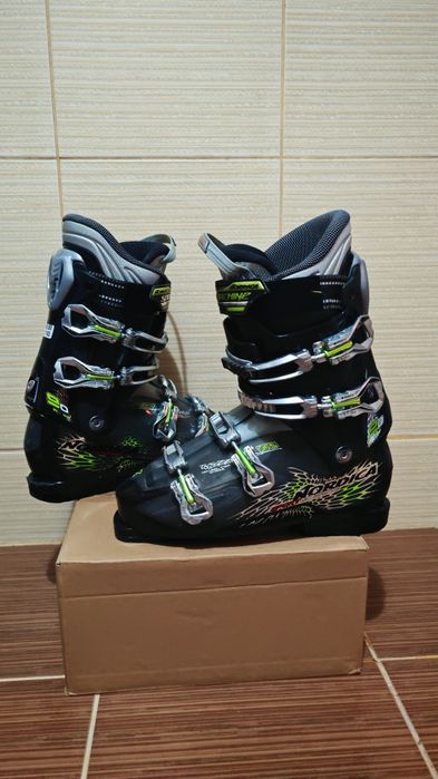 Clăpari Nordica Nr eu 44,5- mondo 29