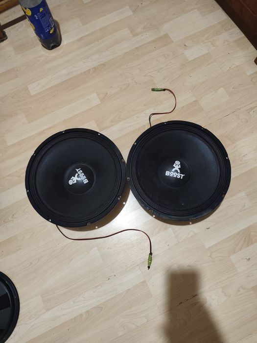 Vand 2 difuzoare de 38cm