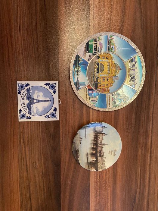 Сувенирни керамични чинии