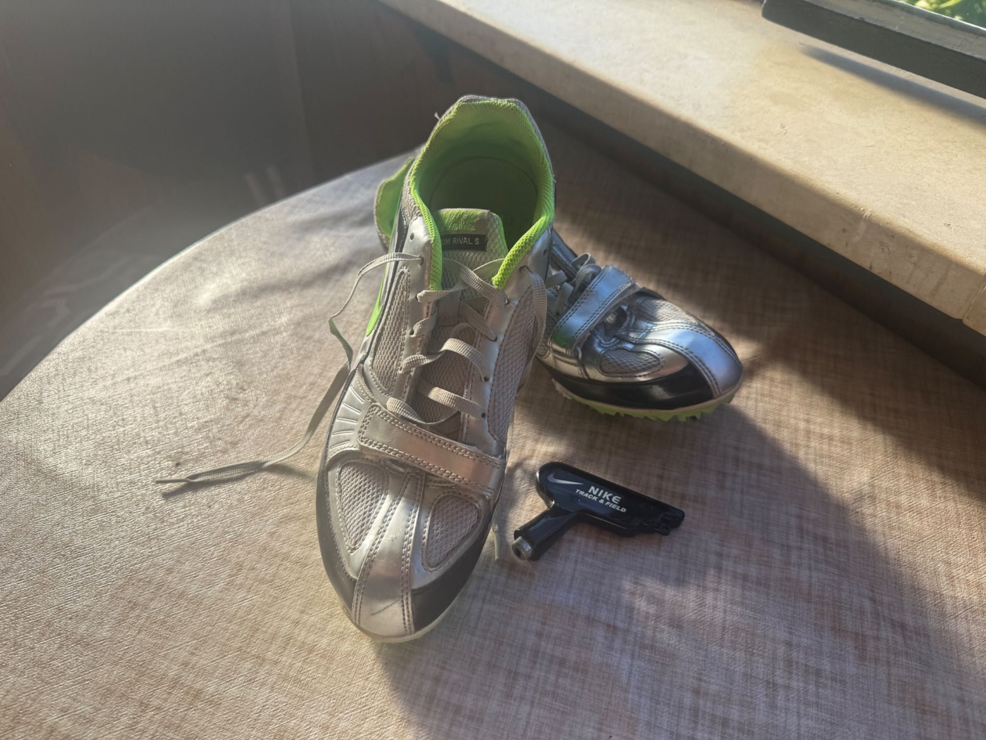 Nike zoom rival s