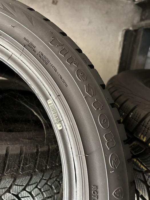8 броя Зимни Гуми 215/50/17 Continental и Firestone