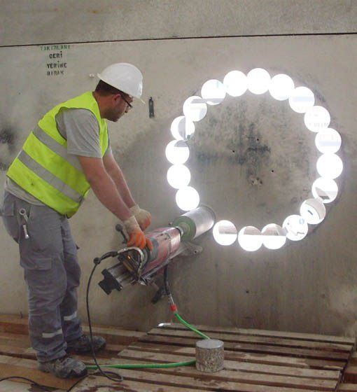 Devor beton teshish