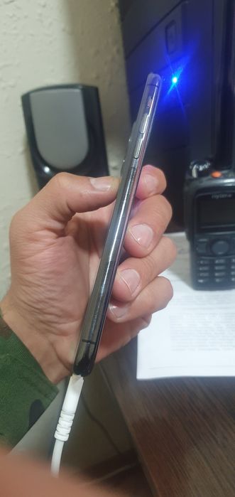 Iphone 11 pro max 64Gb gold. obmen