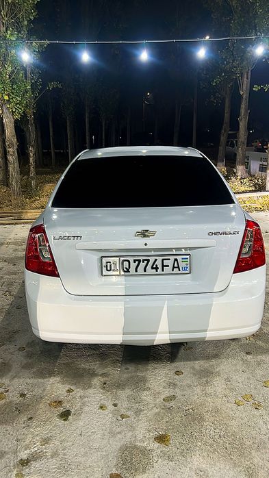 Своя lacetti 1.8 автомат без люк, краска родная