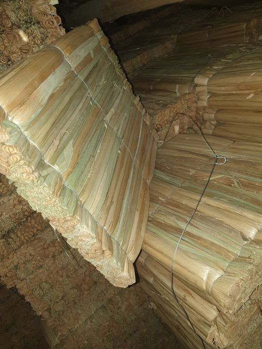 Diafragme din papură ecologice, izolarea stupilor.