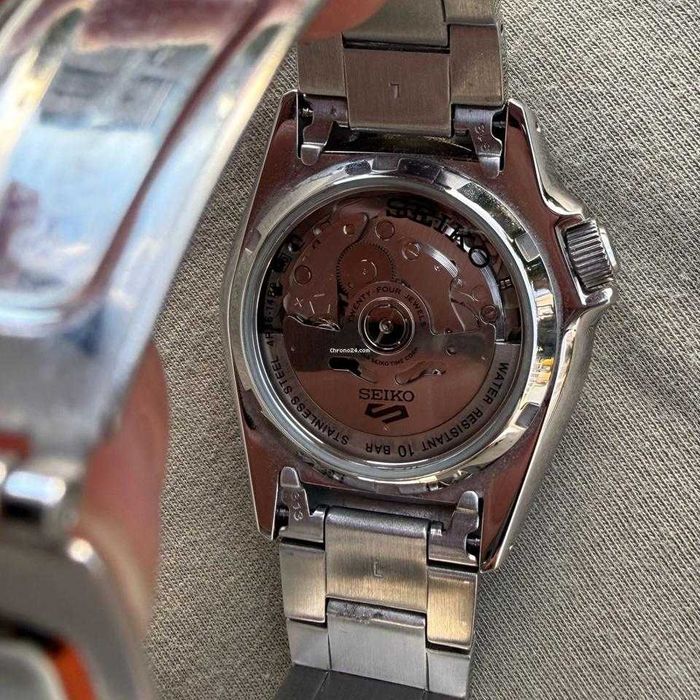 Seiko 5 Sport Tiffany Blue 38mm SRPK33K1