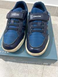 Pantofi băieți, Geox, mărimea 34