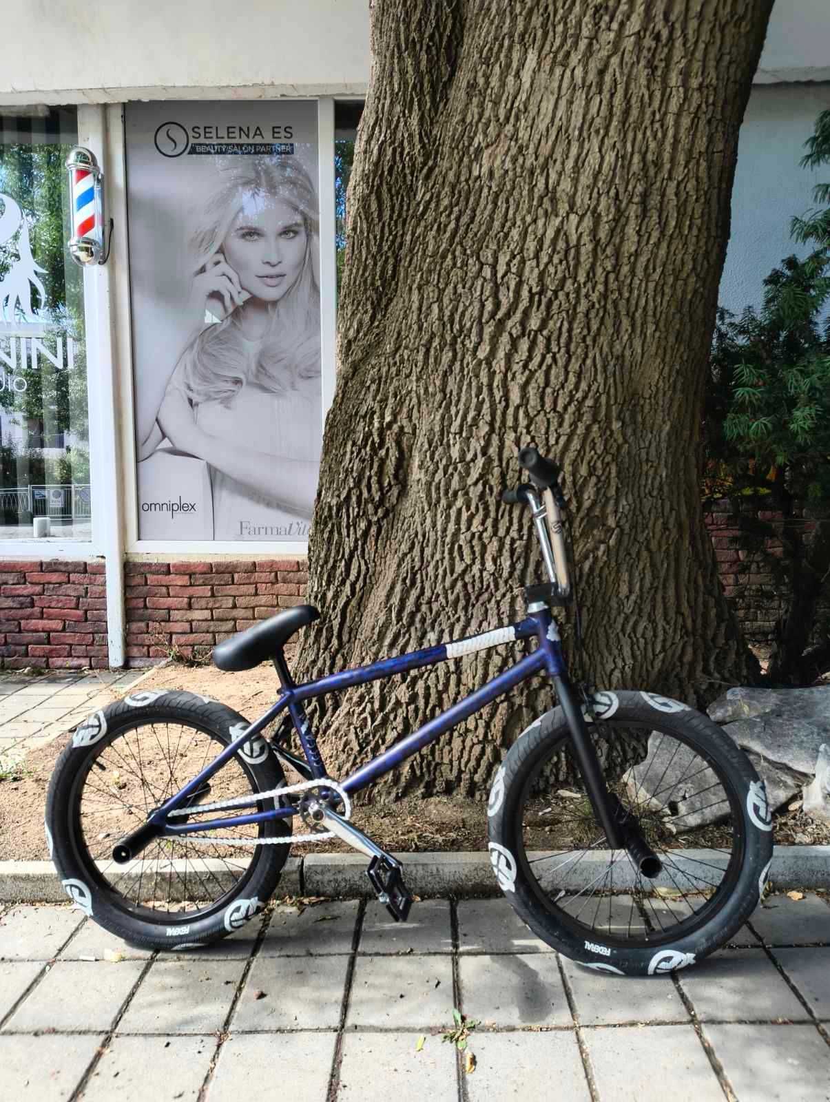 Kink Cloud BMX в перфектно състояние