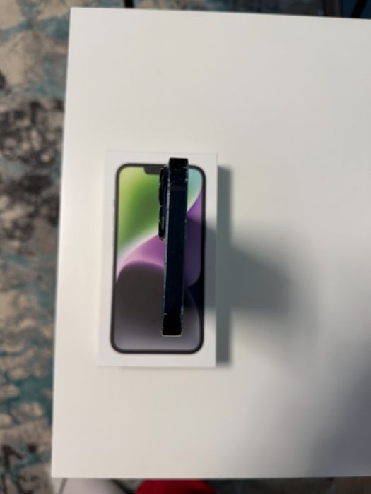 Vând ,Iphone 14