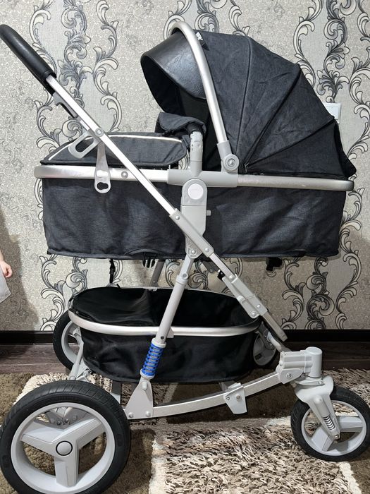 Коляска в идеальном состоянии