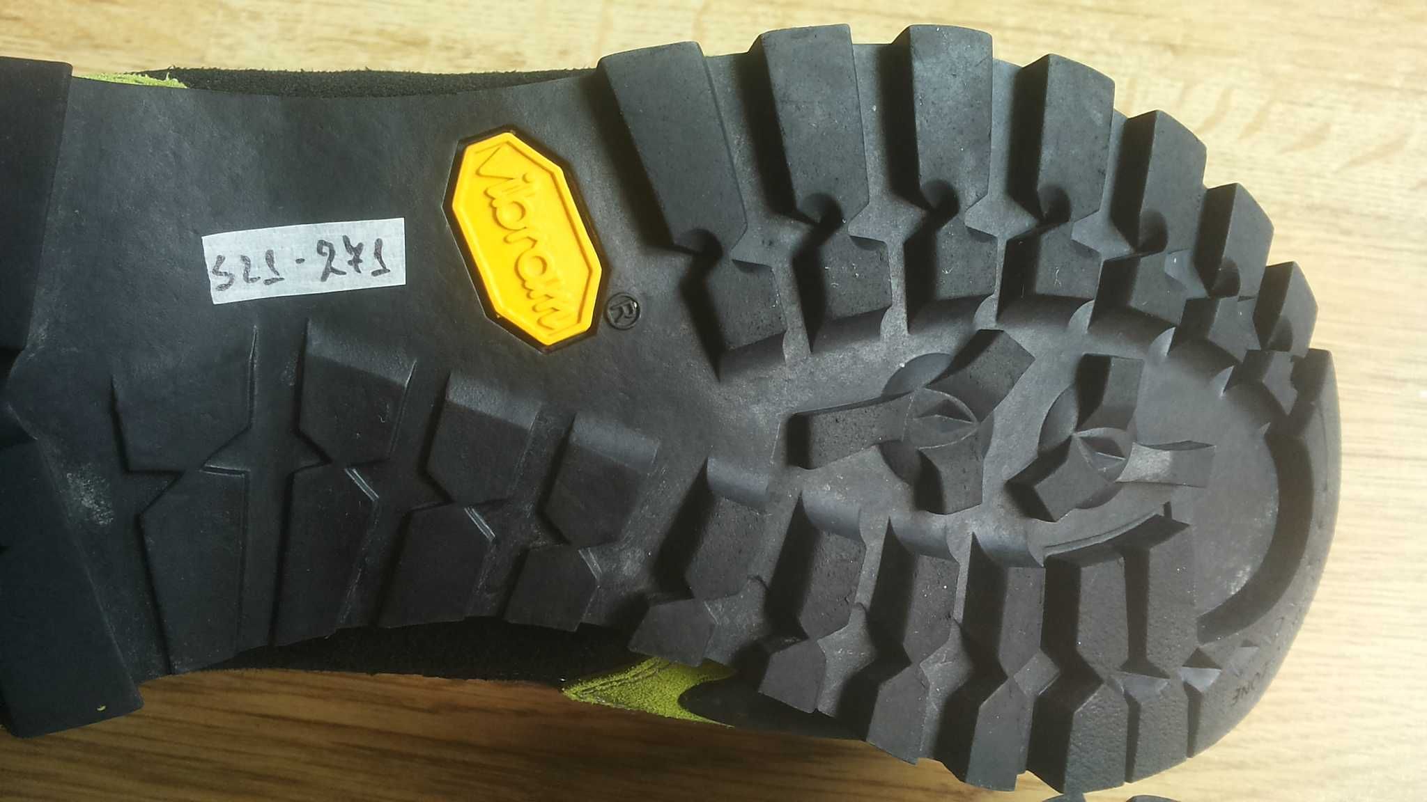 AKU GORE-TEX Leather Shoes EUR 42 естеств кожа водонепромокаеми - 2178