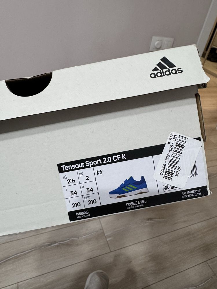 Кроссовки Adidas оригинал