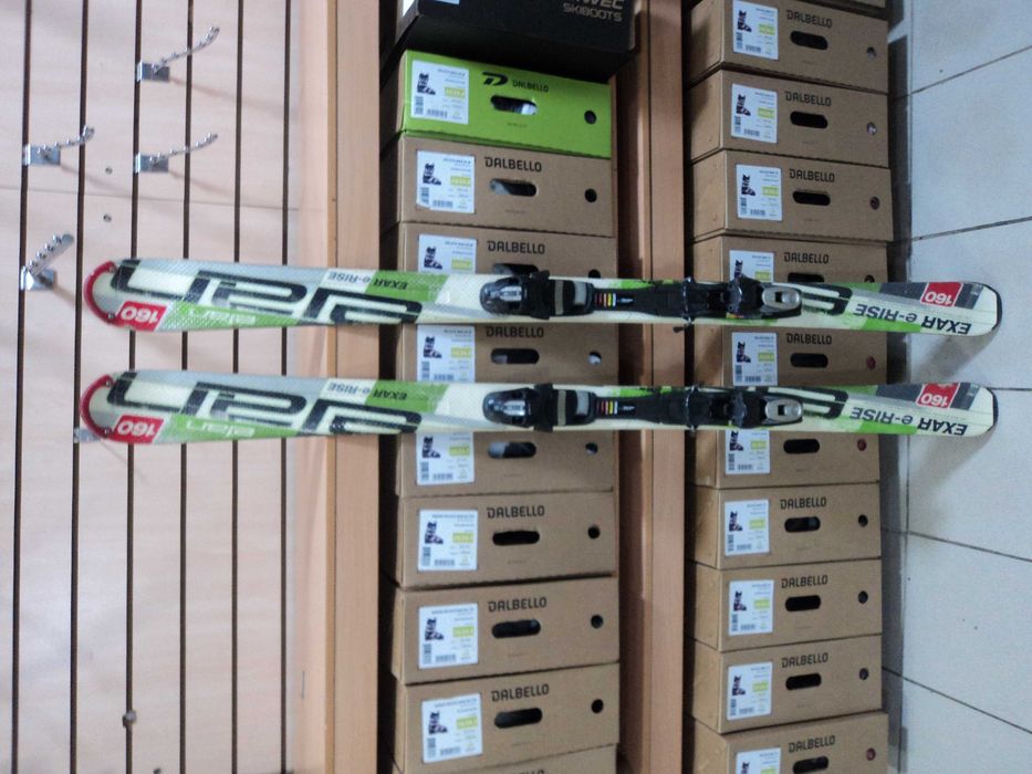 Не новые лыжи ELAN, м-ль EXAR e-RISE, 160 см с кр-ми ELAN ESP10