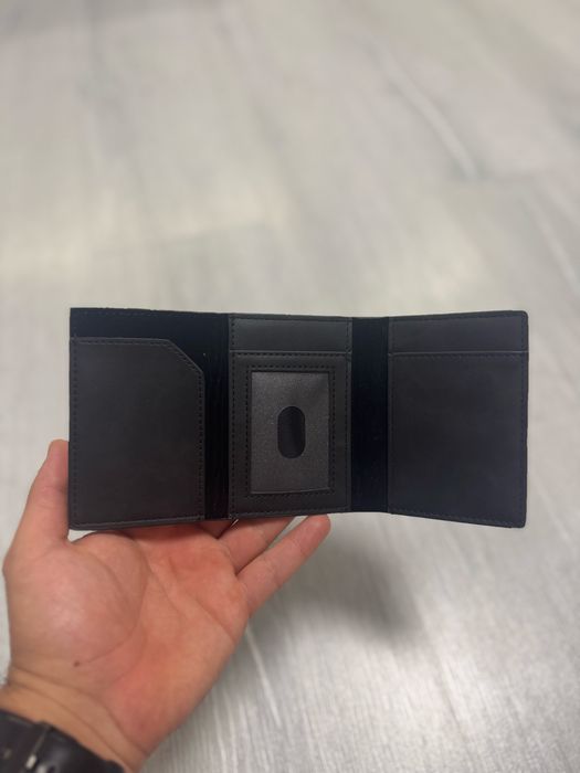Мъжки слим портфейл