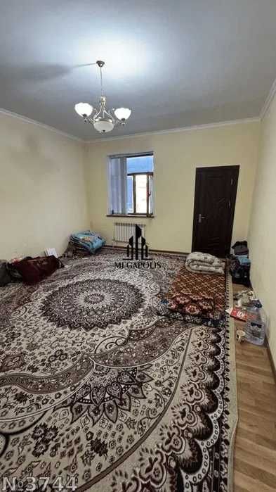 Срочно Янги домдан 2 хонали квартира барча жихозлари билан сотилади