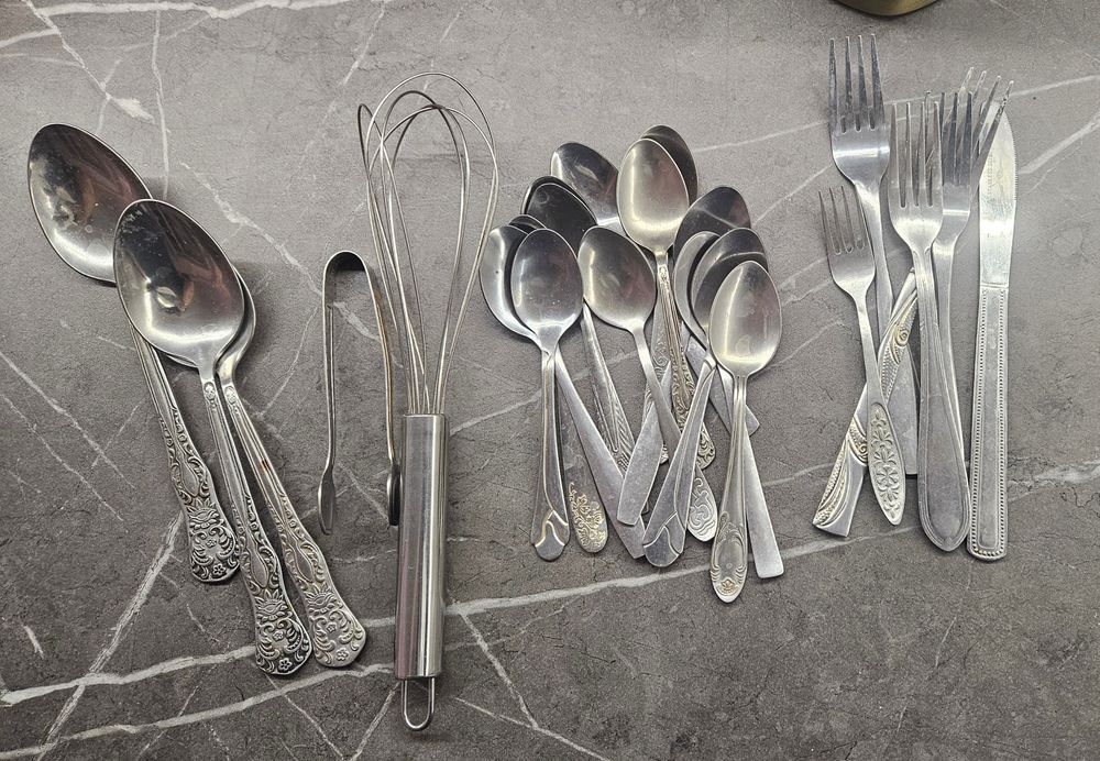 Столовые приборы