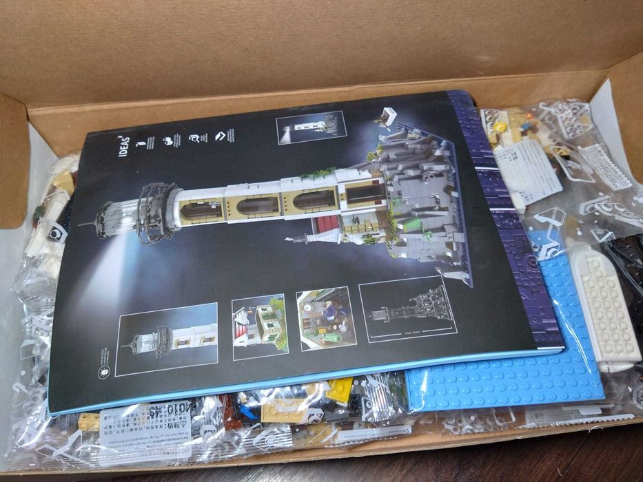 NOU TIP le go far lighthouse CARAMIZI MICI 21335 (2065pcs) 40.5cm