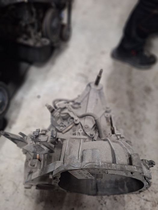 Ръчна скоростна кутия Nissan Micra K12 1.2 16V / Нисан Микра 1.2 16В