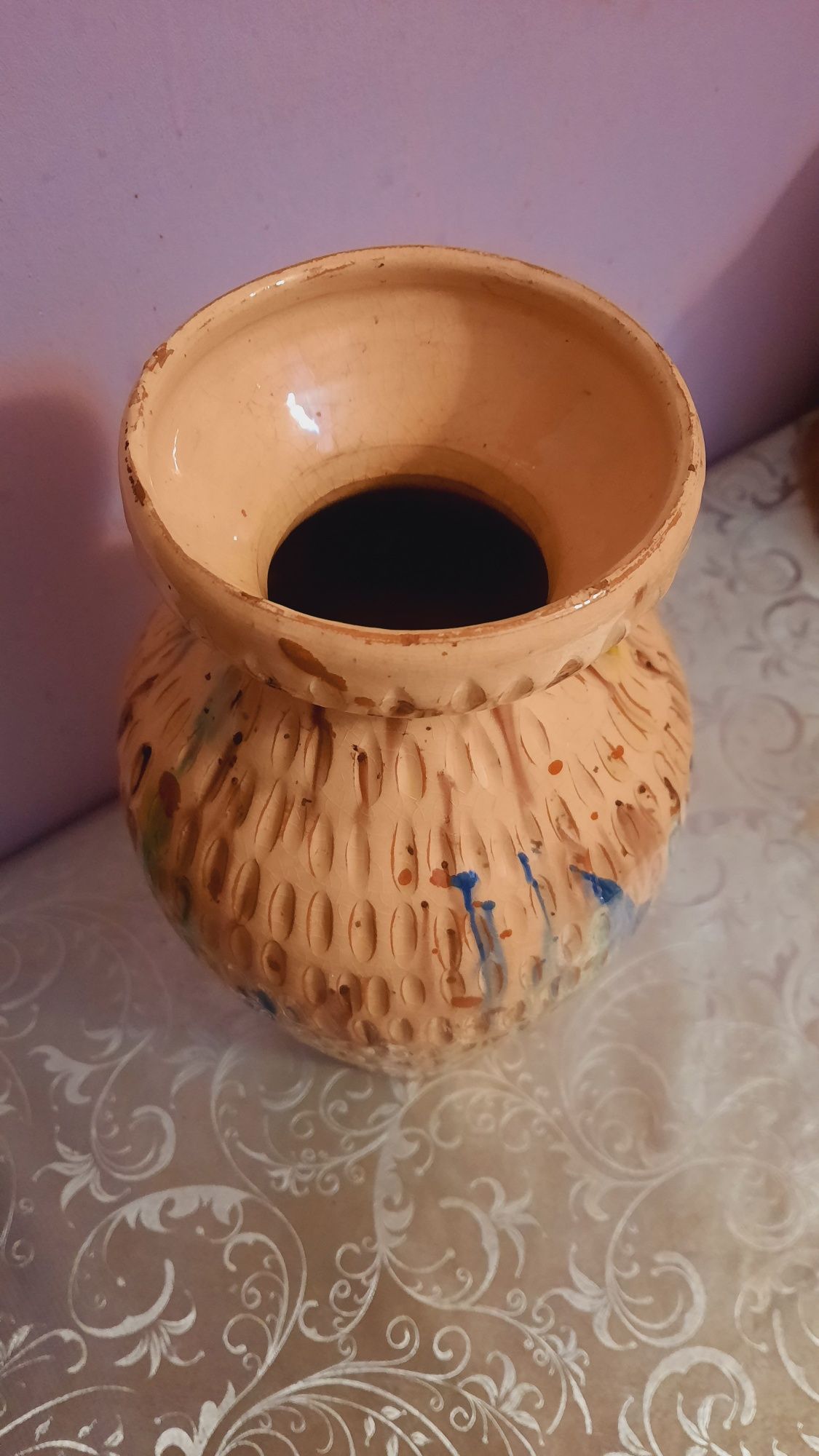 Urnă din ceramică